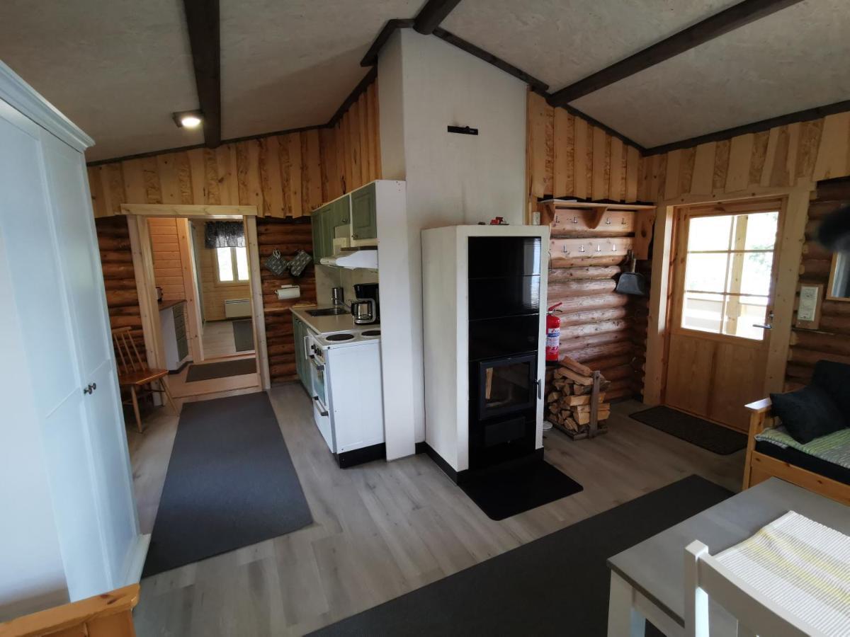 Ollilan Lomamajat Villa คูซาโม ภายนอก รูปภาพ