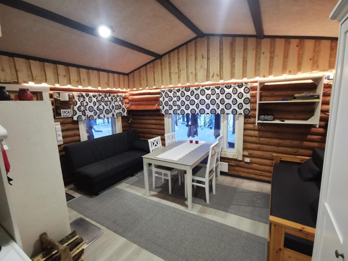 Ollilan Lomamajat Villa คูซาโม ภายนอก รูปภาพ